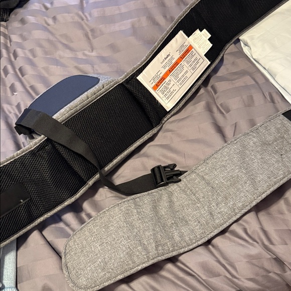 Tushbaby Gray Child Carrier Bag - Picture 4 of 4